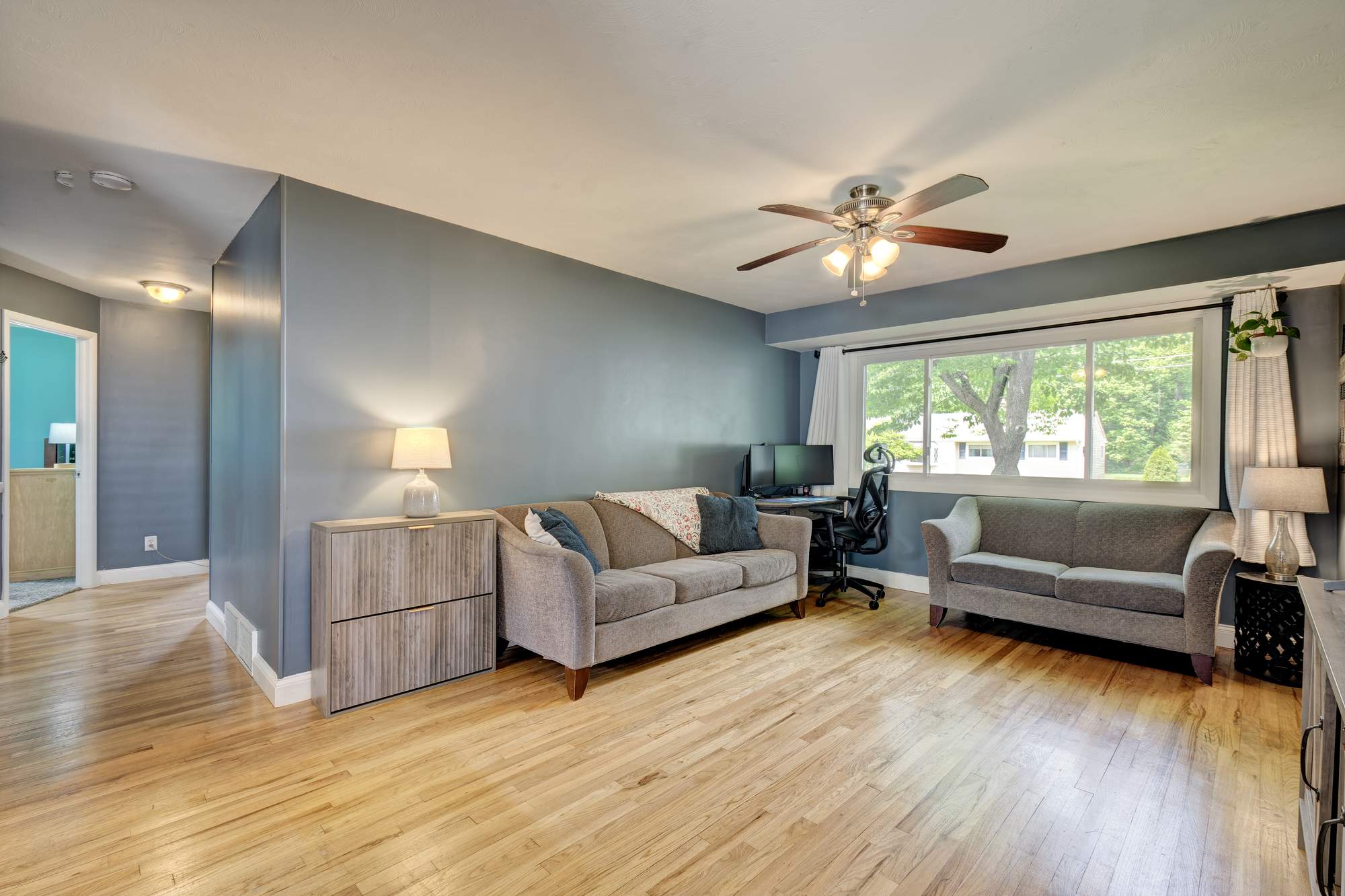 25 Yale Drive, Enfield, CT 06082