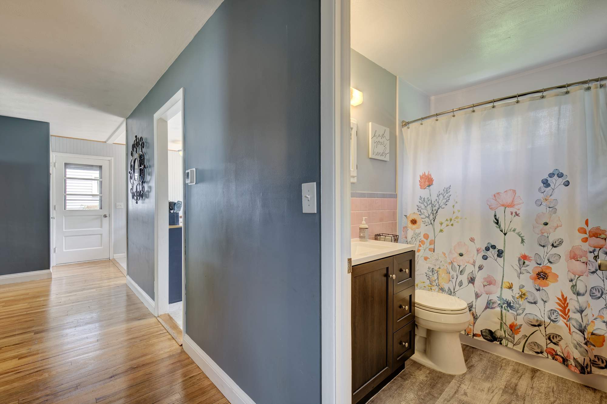 25 Yale Drive, Enfield, CT 06082