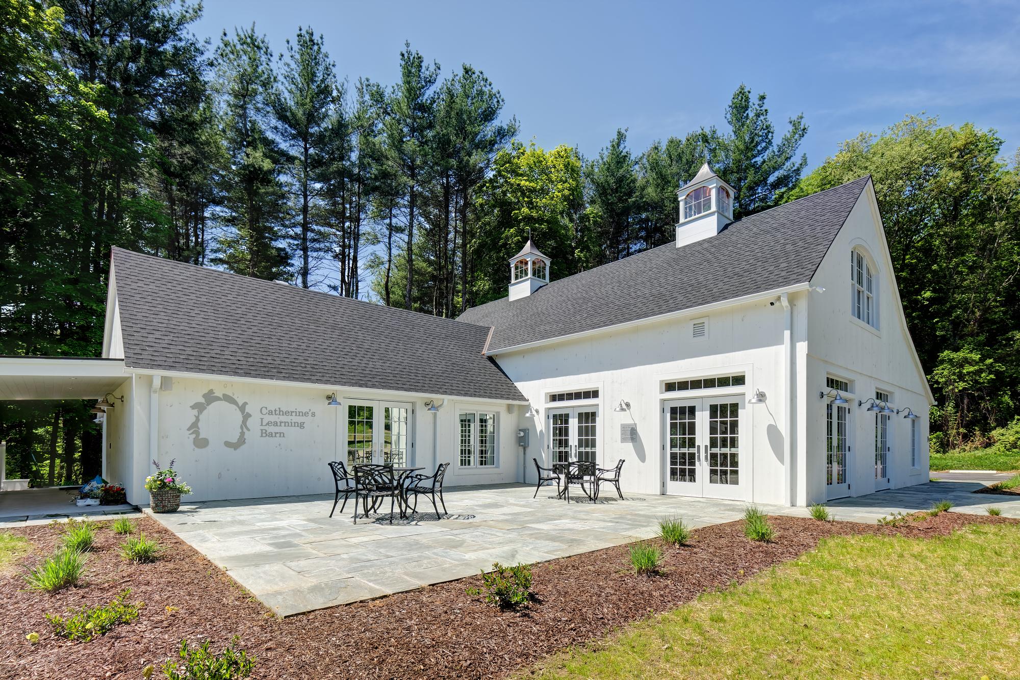 8 Commerce Road, Newtown, CT 06470