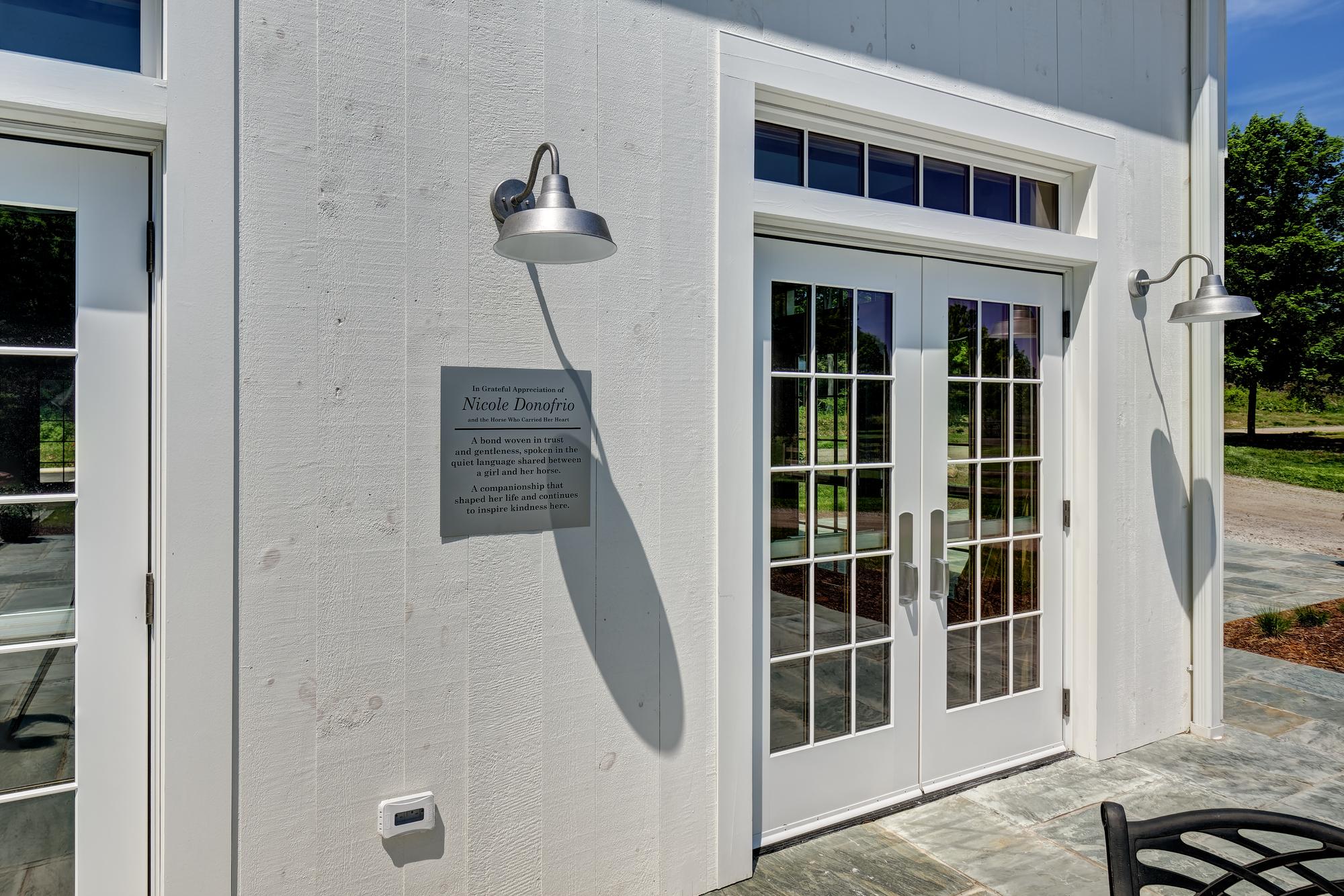 8 Commerce Road, Newtown, CT 06470