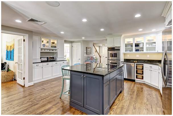 Professional real estate photography in West Hartford, Connecticut - Jim Fuhrmann