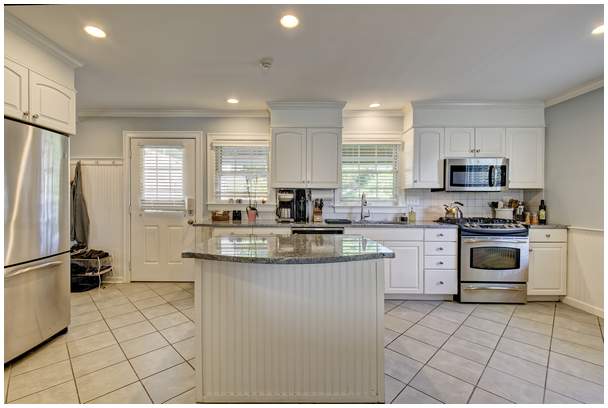Professional real estate photography in West Hartford, Connecticut - Jim Fuhrmann